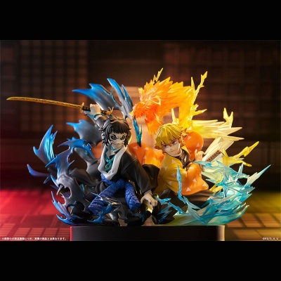 ANIPLEX -- DEMON SLAYER -- ZENITSU AGATSUMA VS KAIGAKU