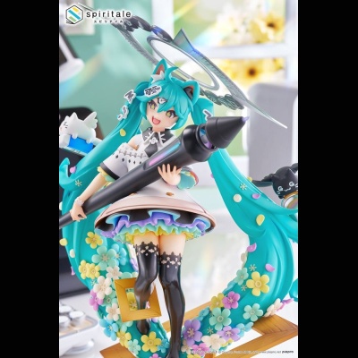 TAITO -- HATSUNE MIKU -- MIKU THE PAINTER 1/7