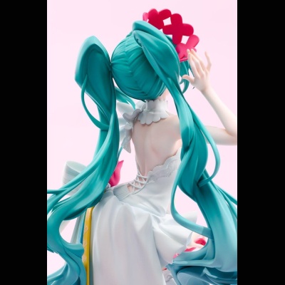 GOODSMILE COMPAGNY -- HATSUNE MIKU -- RACING MIKU 15TH RHAPSODY 1/7