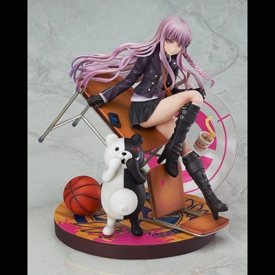PHAT! -- DANGANRONPA -- KYOKO KIRIGIRI 1/8